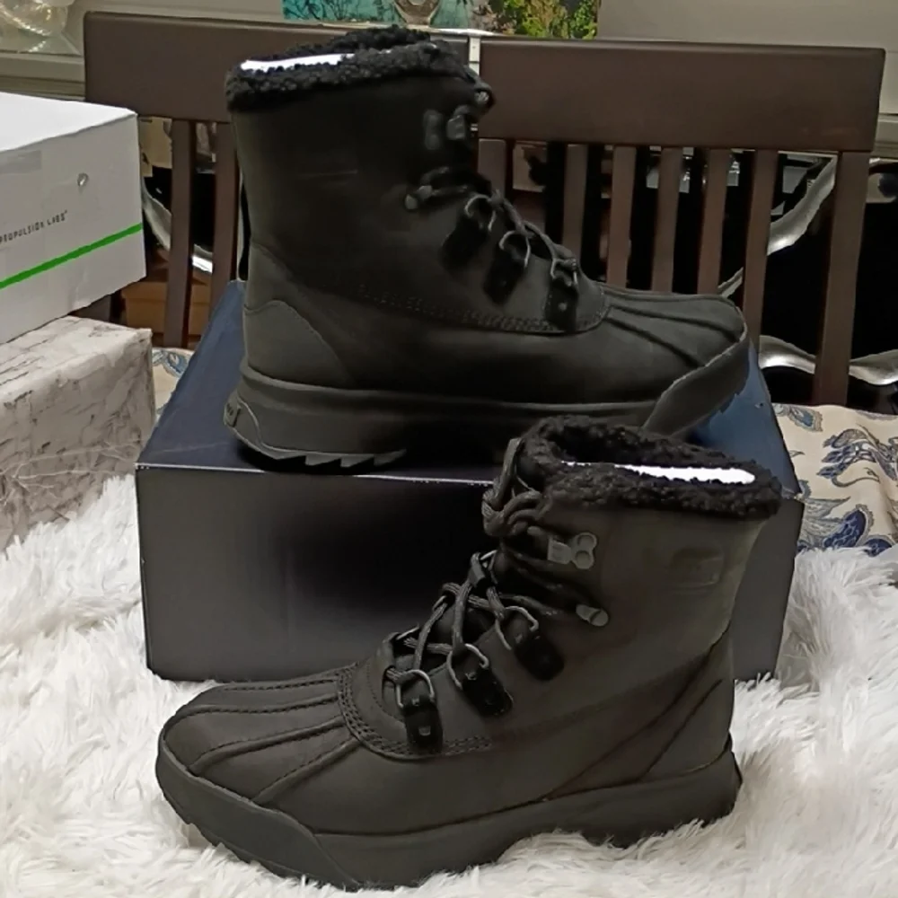 New Sorel Scout 87 Black Insulated Winter Lace-Up Waterproof HIking Boots 10